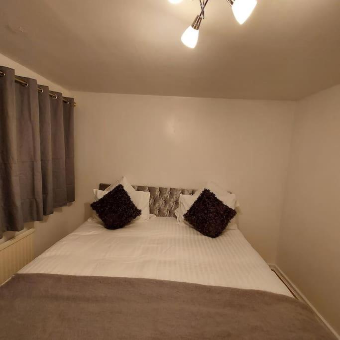 The Rose Appartement Rotherham Buitenkant foto